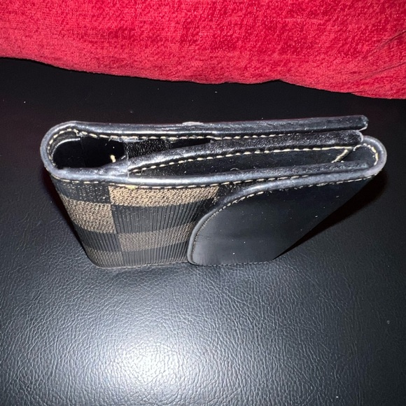 FENDI AUTHENTIC CANVAS AND LEATHER CHECKERED BIFOLD WALLET. EUC. - Picture 7 of 8